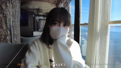 HongKongDoll 玩偶姐姐 Vlog长片系列「一日女友的漂亮姐姐」 第2集 – 她是谁.
